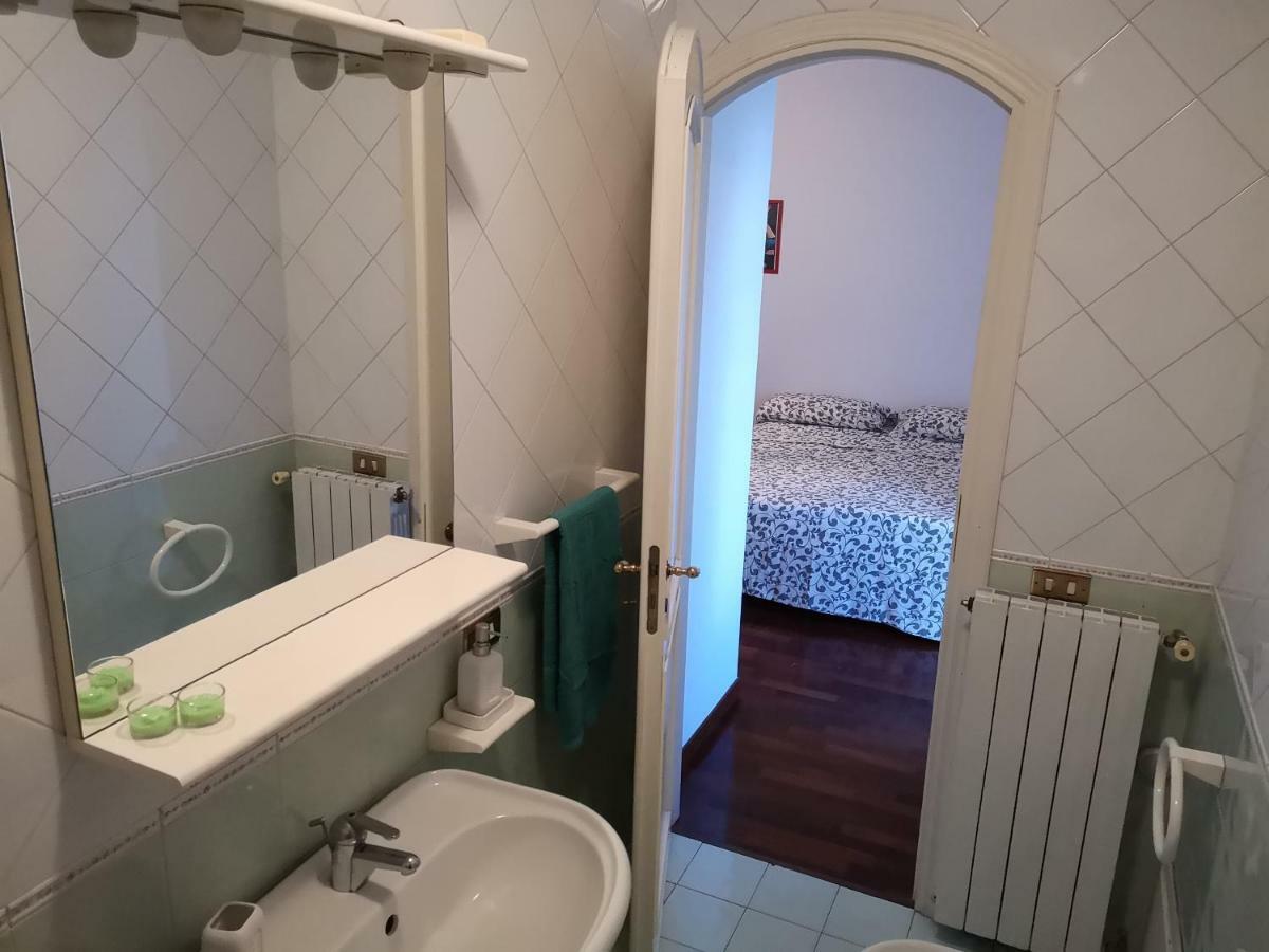テルミニ・イメレーゼ A Casa Di Zaraヴィラ エクステリア 写真